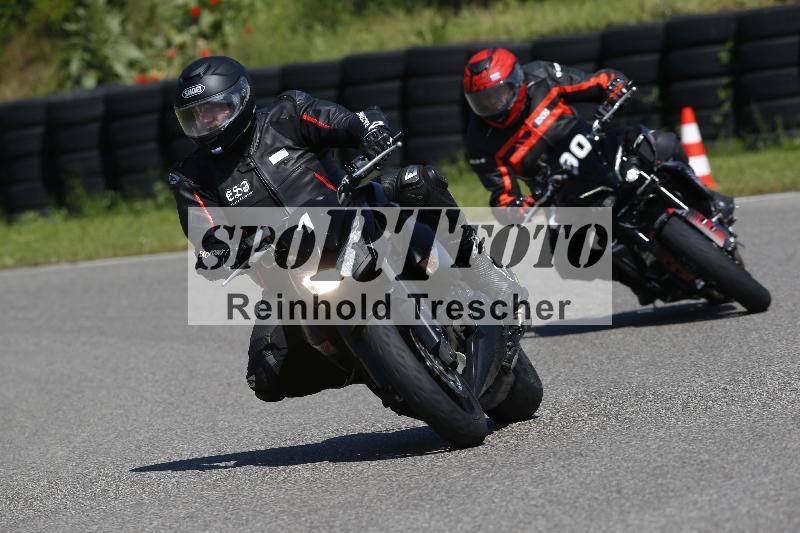 /Archiv-2024/29 12.06.2024 MOTO.CH Track Day ADR/Gruppe blau/1